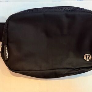 Lulu Lemon Belt Bag